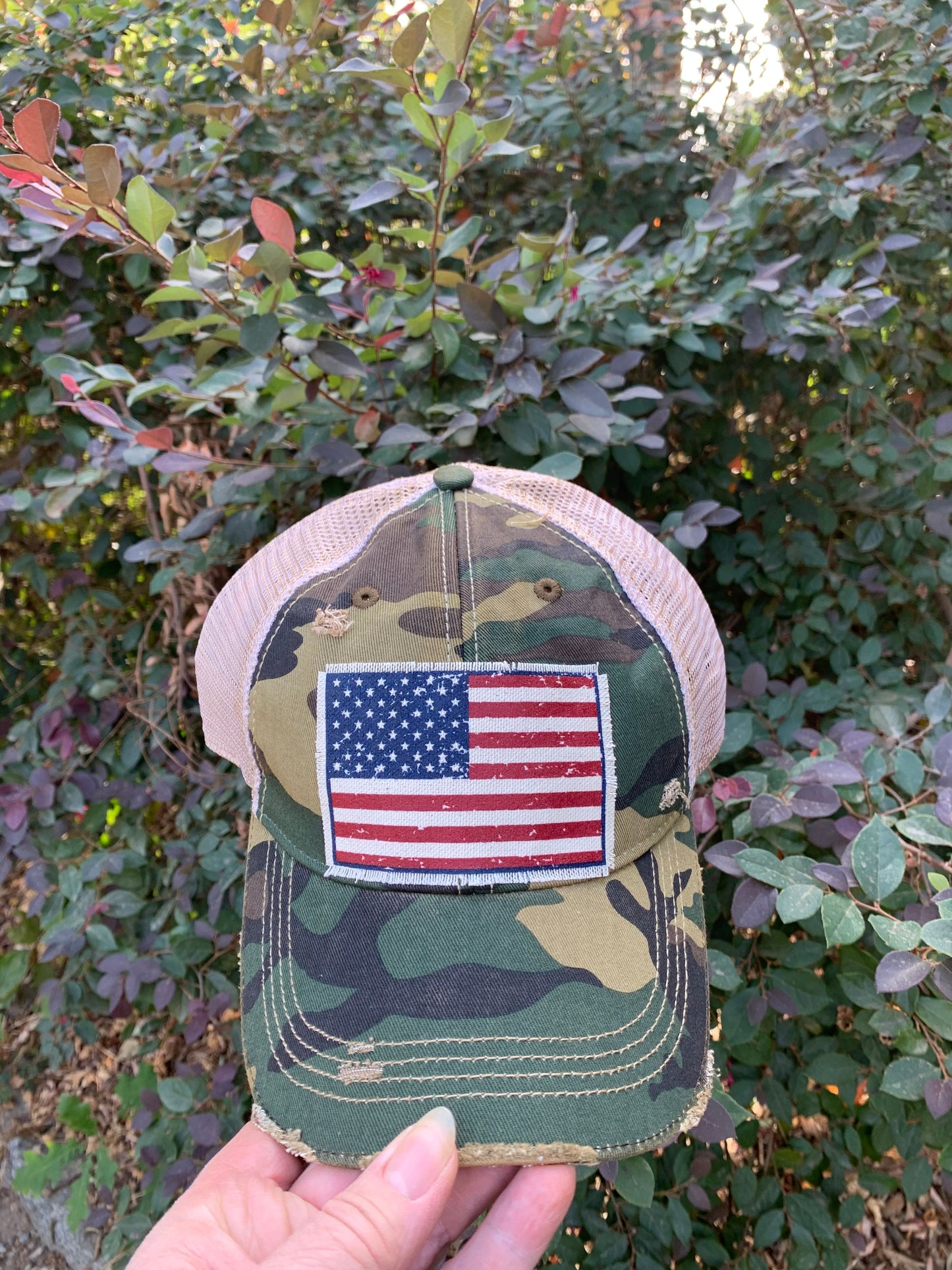 "American Flag USA" Vintage Distressed Trucker Cap