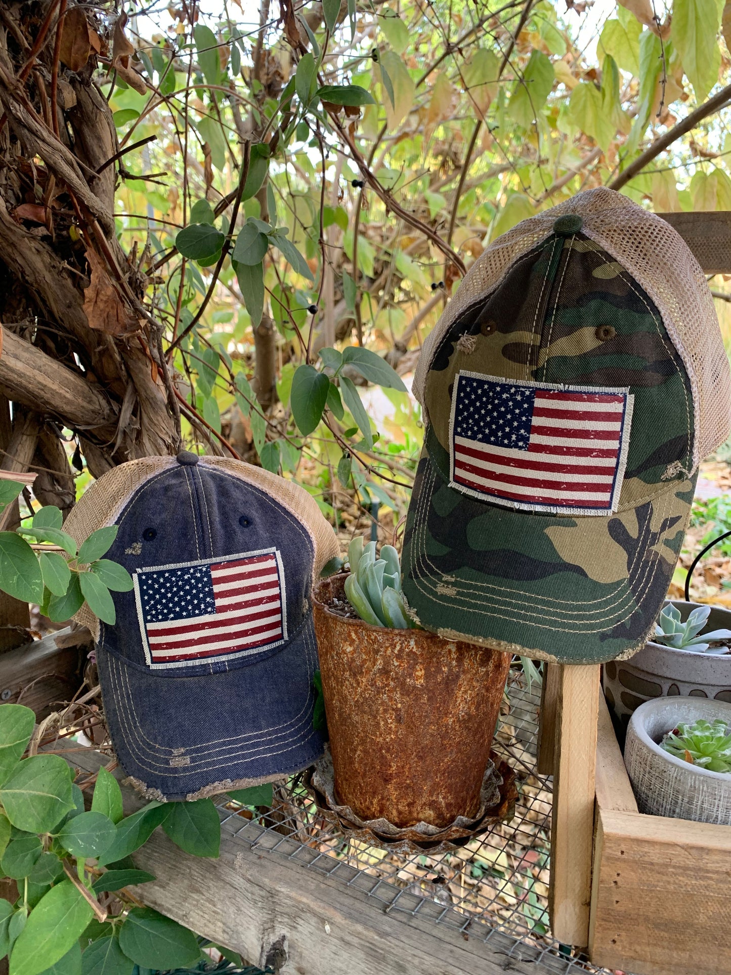 "American Flag USA" Vintage Distressed Trucker Cap